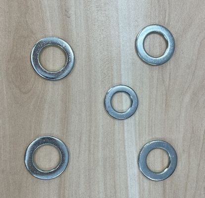 EN14399-6 भारी वाशर M12-M36 S45C/40CR ब्लैक ऑक्साइड